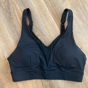 Zyia active black adjustable mesh sports bra